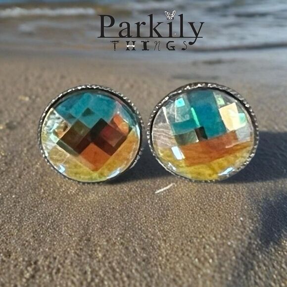 No Brand Jewelry - Handcrafted chessboard crystal earrings with Swarovski aurora borealis